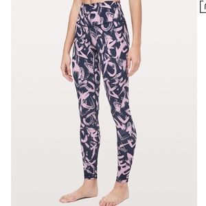 Lululemon Graffiti Pop
